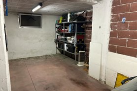 Box / Garage - Genova