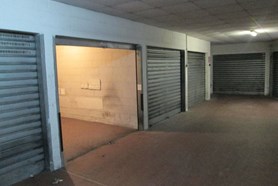 Box / Garage - Genova