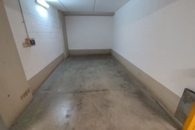 Box / Garage - Genova