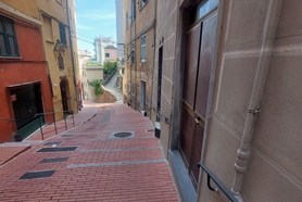 Locale Commerciale - Genova