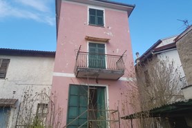 Villa Unifamiliare - Parodi Ligure